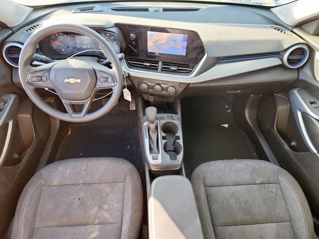 2024 Chevrolet Trax Ls VIN: KL77LFE2XRC110615 Lot: 92482365