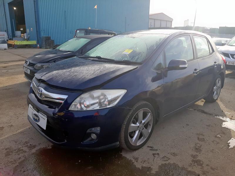 2011 TOYOTA AURIS 1.8 VVTI HYBRID T SPIRIT 5DR CVT AUTO for sale at Copart ROCHFORD