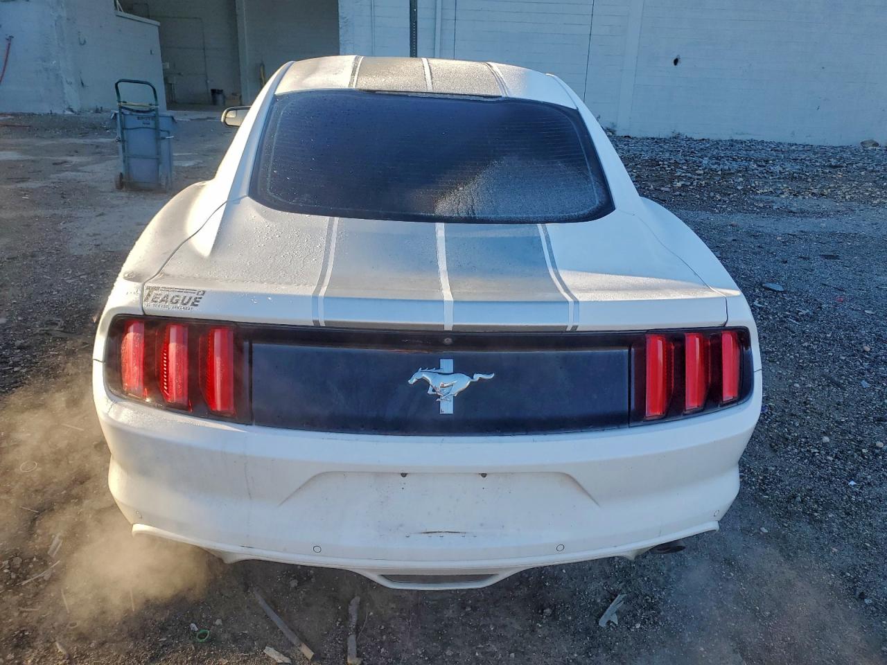 2016 Ford Mustang VIN: 1FA6P8AM8G5283207 Lot: 92105355