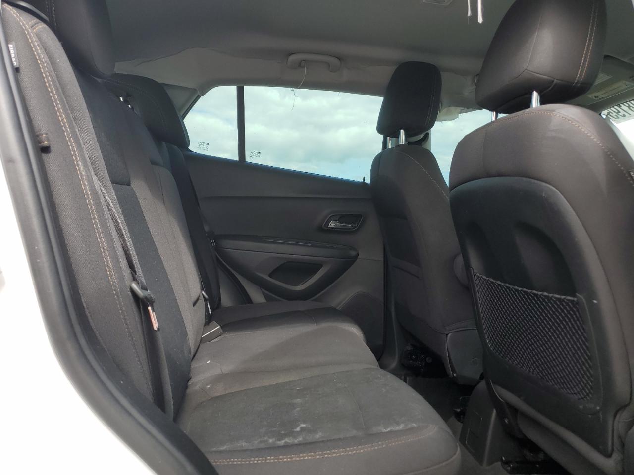 2017 Chevrolet Trax Ls VIN: 3GNCJKSB6HL229373 Lot: 92798195