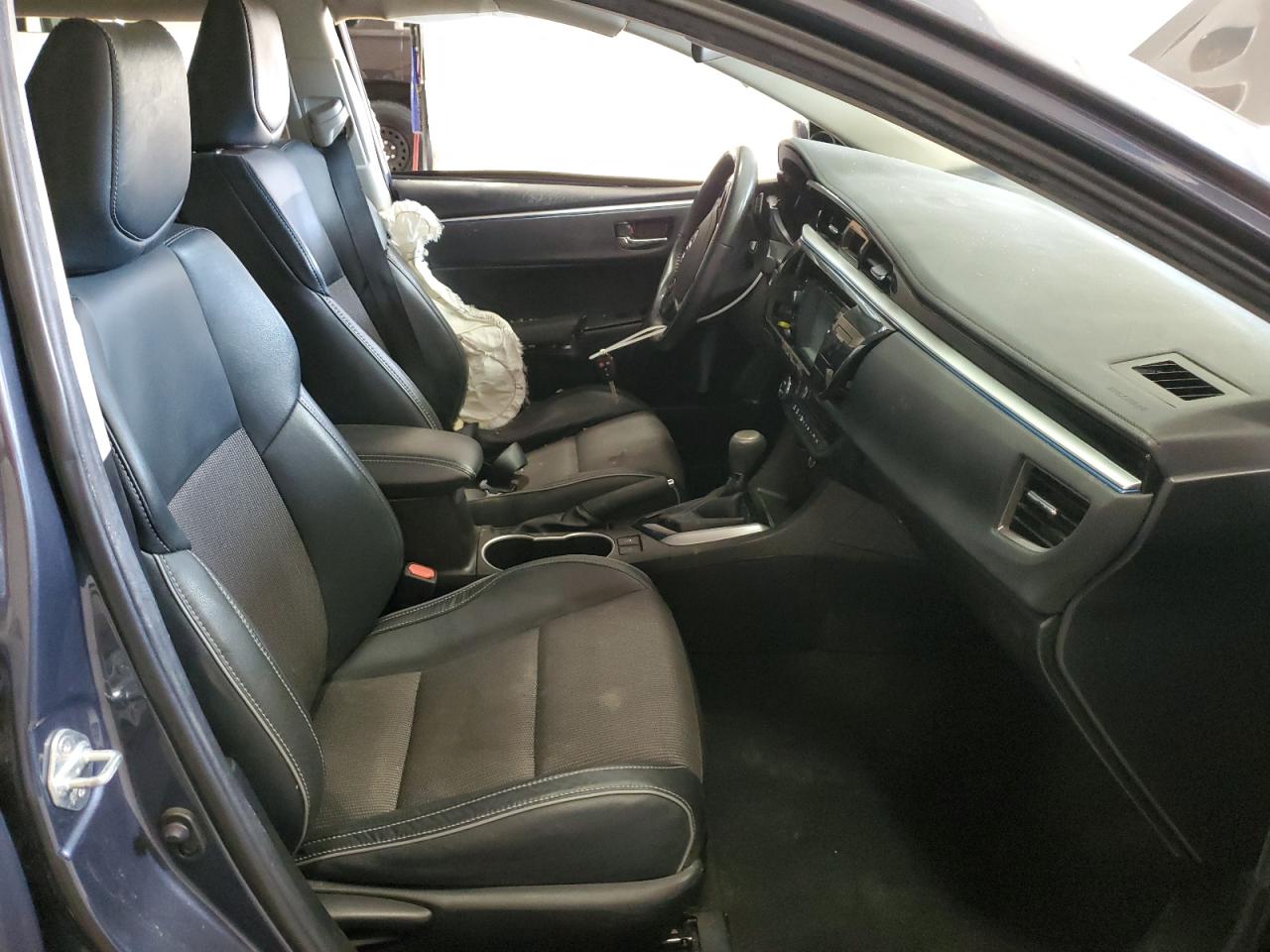 2014 Toyota Corolla L VIN: 5YFBURHE4EP111956 Lot: 91223575