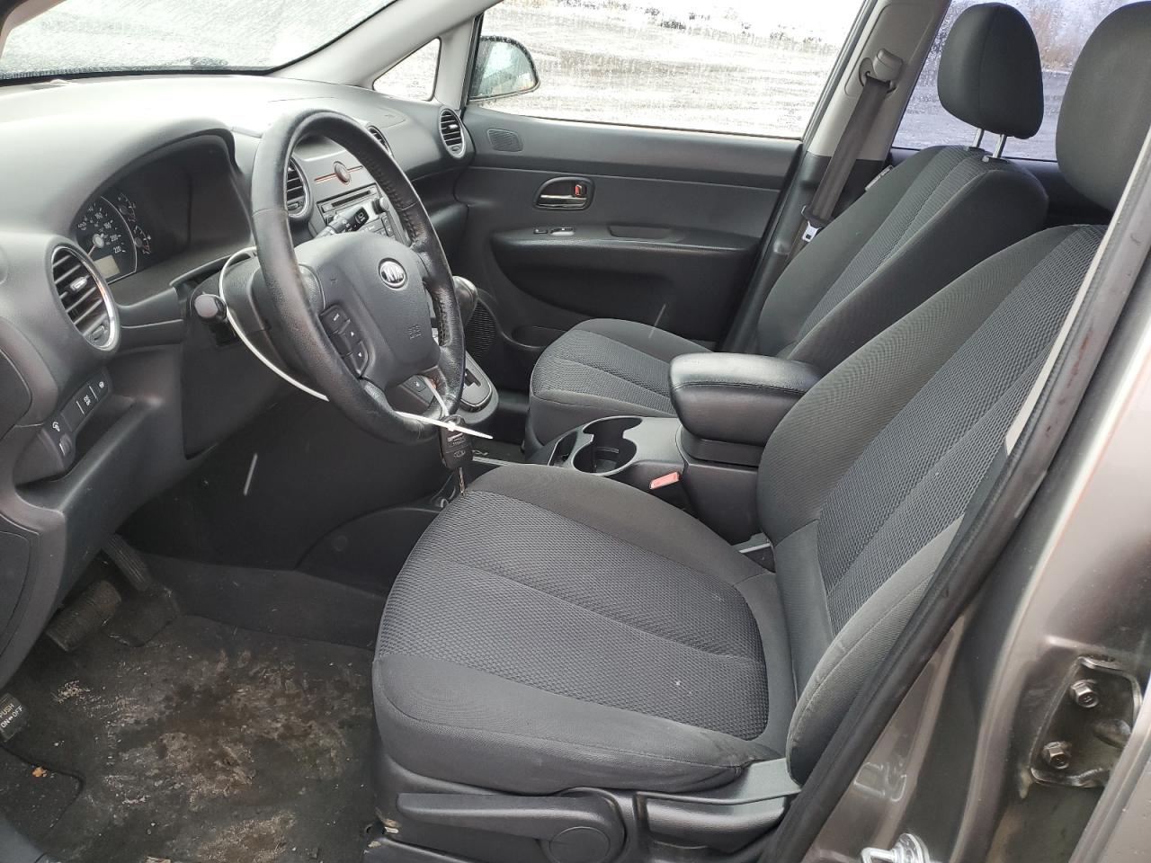 2012 Kia Rondo VIN: KNAHH8A89C7376218 Lot: 92784475