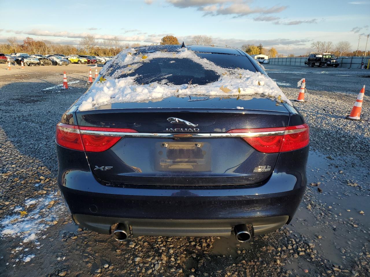 2017 Jaguar Xf Premium VIN: SAJBJ4BV4HCY31048 Lot: 92353535