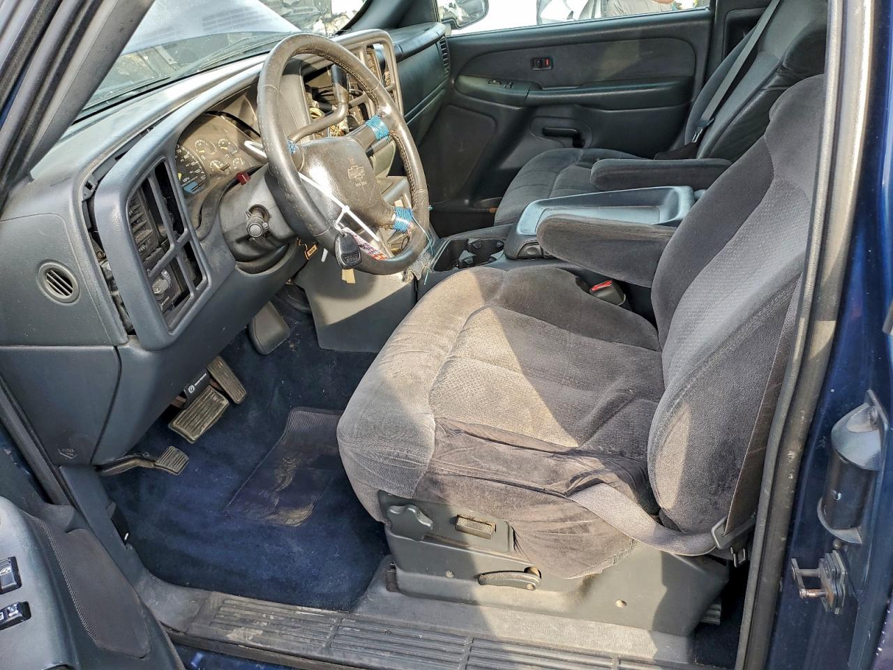 2001 Chevrolet Silverado C1500 VIN: 2GCEC19V311166908 Lot: 93535525