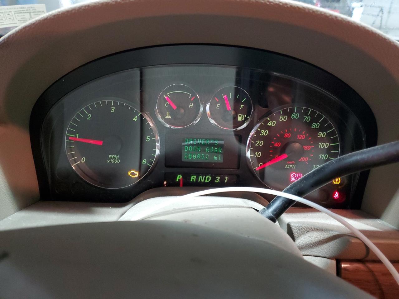 2004 Ford Freestar Limited VIN: 2FMZA58264BB24586 Lot: 92603525