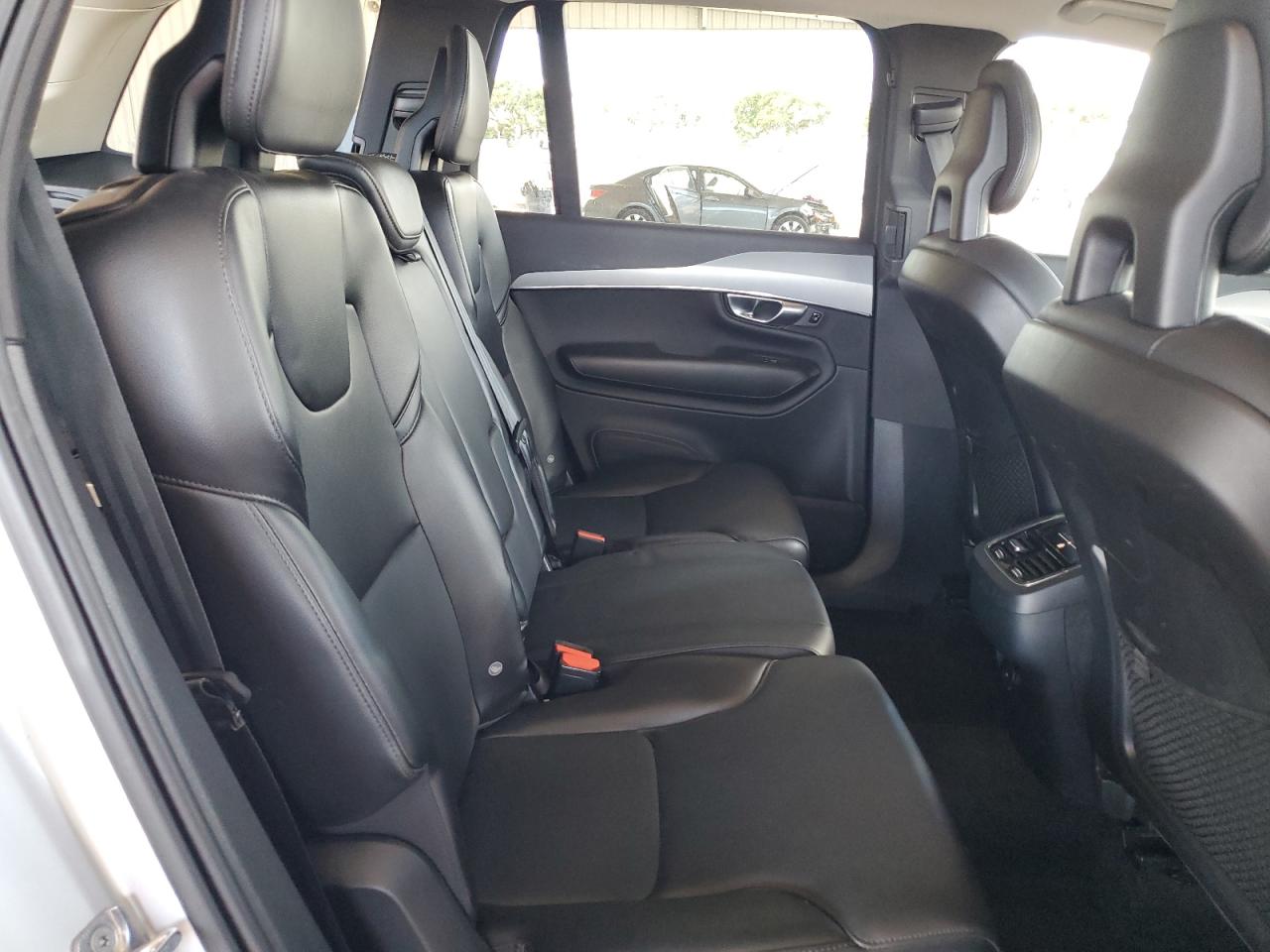 2021 Volvo Xc90 T5 Momentum VIN: YV4102CKXM1717547 Lot: 92921995