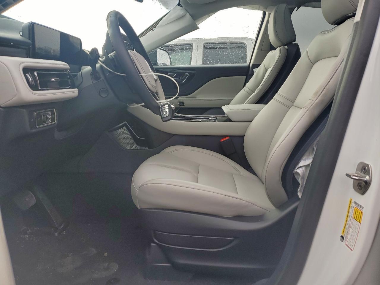 2025 Lincoln Aviator VIN: 5LM5J6XCXSGL26333 Lot: 93858225