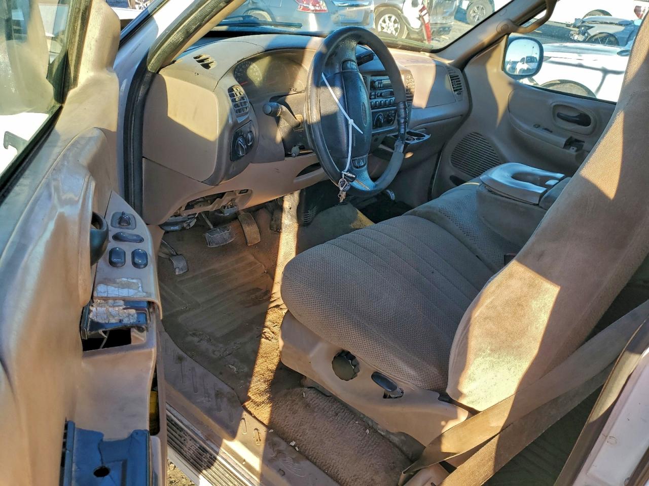 1999 Ford F150 VIN: 1FTRX17W1XKB71552 Lot: 93330995