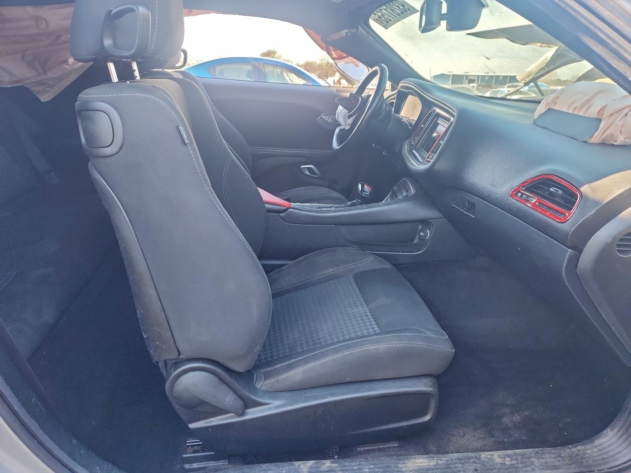 2018 Dodge Challenger Sxt VIN: 2C3CDZAG8JH127811 Lot: 93281755