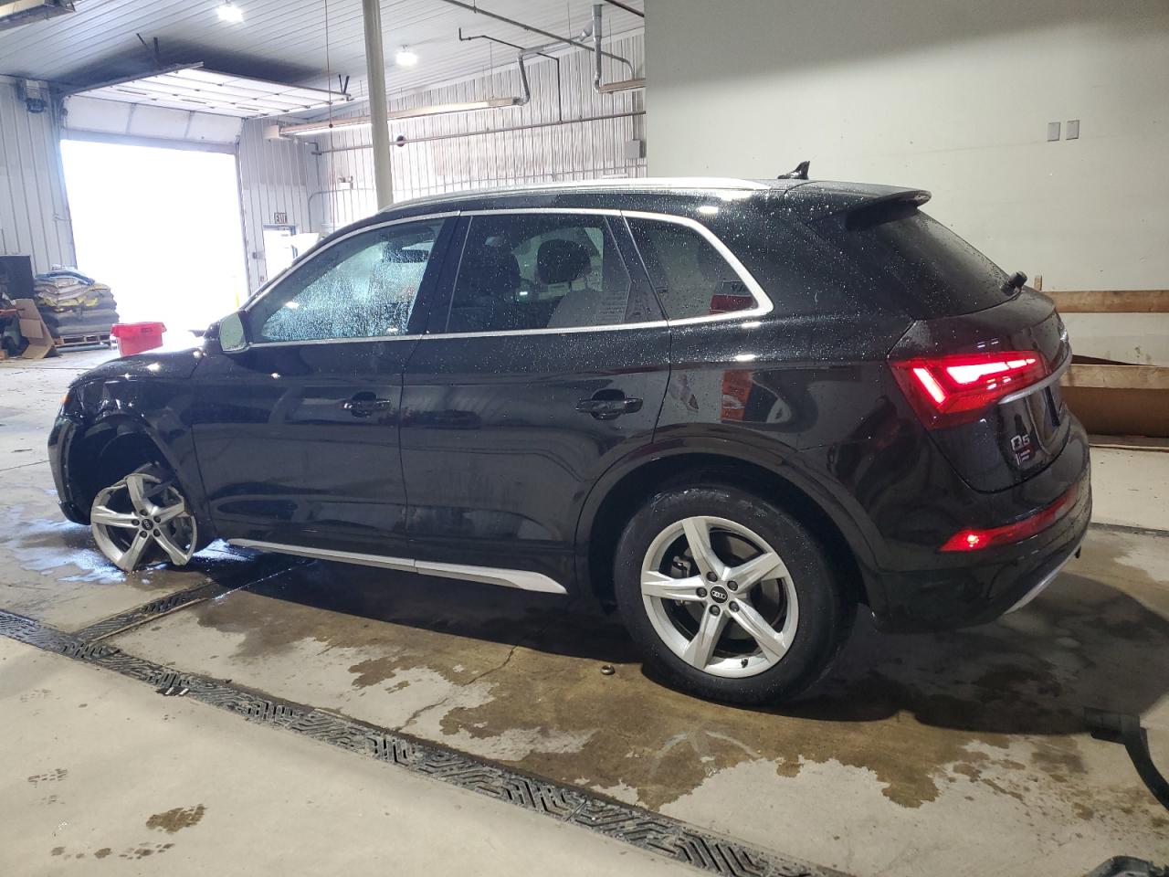 Фото: WA1AAAFY4M2055074