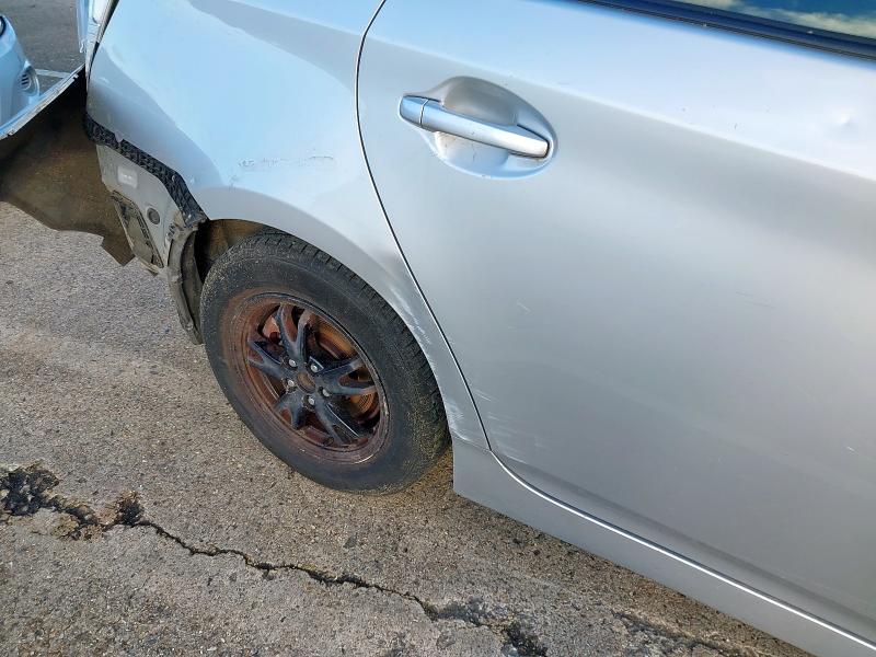 2013 TOYOTA PRIUS T4 VVT-I CVT 