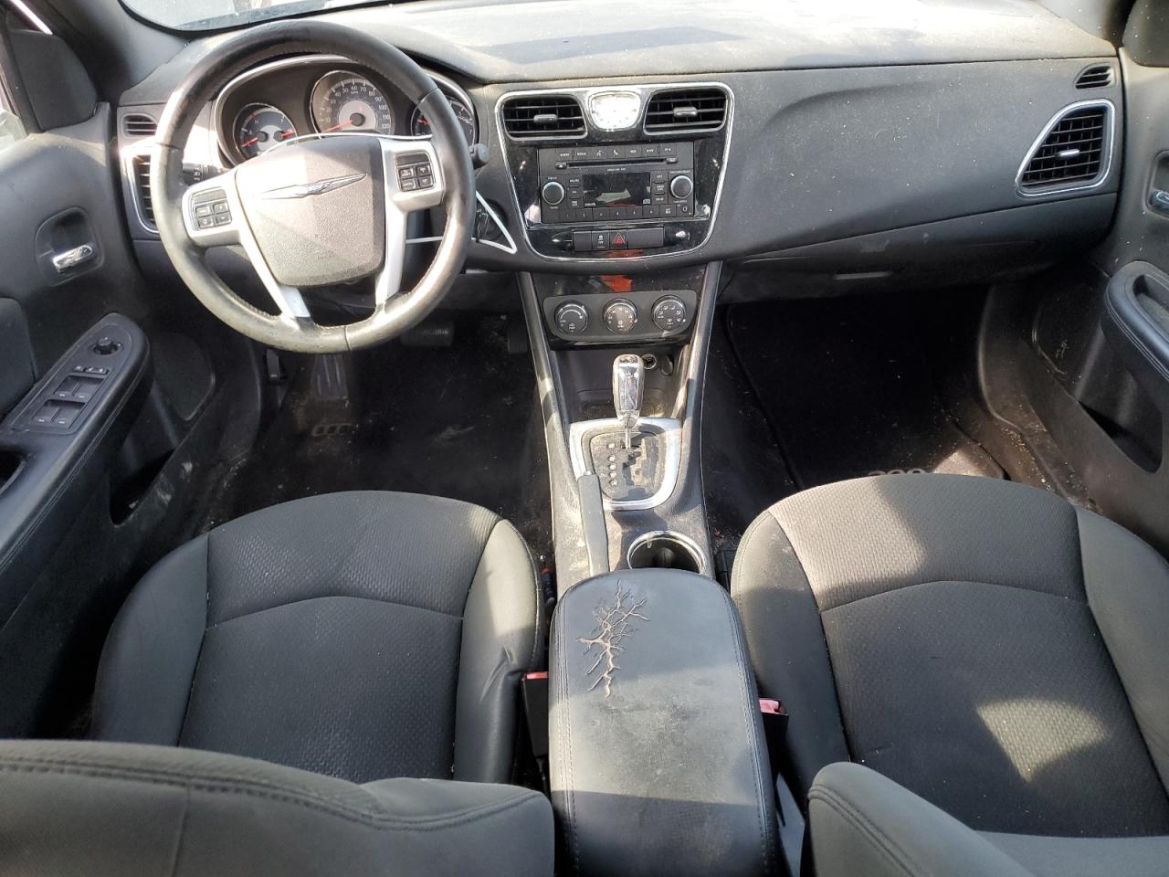 2011 Chrysler 200 Touring VIN: 1C3BC1FG2BN553060 Lot: 90356455