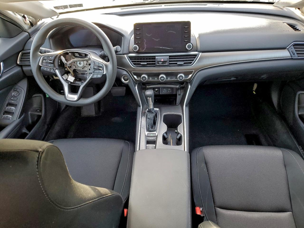 2022 Honda Accord Lx VIN: 1HGCV1F17NA038588 Lot: 94071975