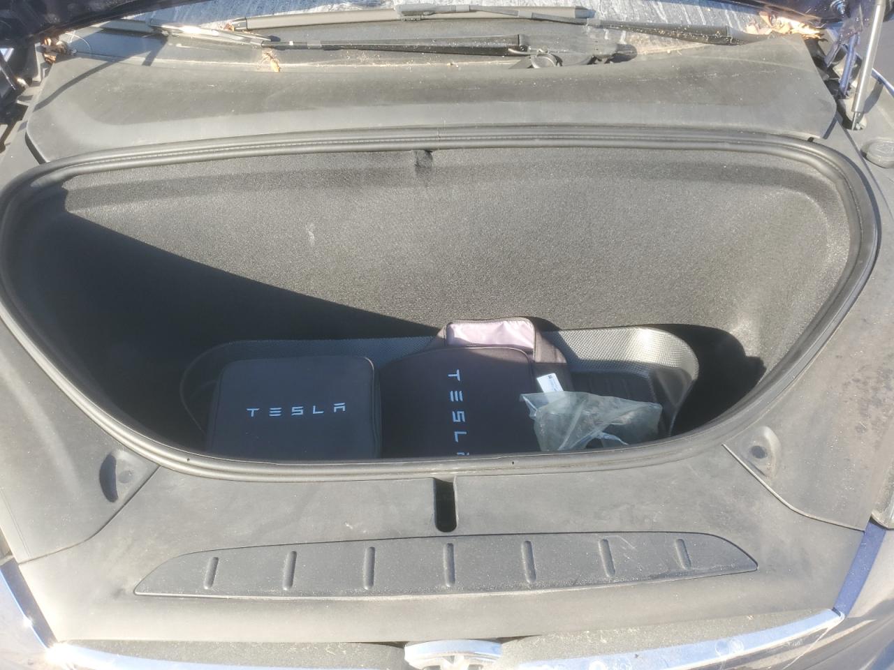 2019 Tesla Model X VIN: 5YJXCAE20KF198721 Lot: 93403785