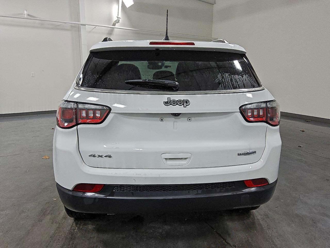 2024 Jeep Compass Latitude VIN: 3C4NJDBN3RT604189 Lot: 94272155