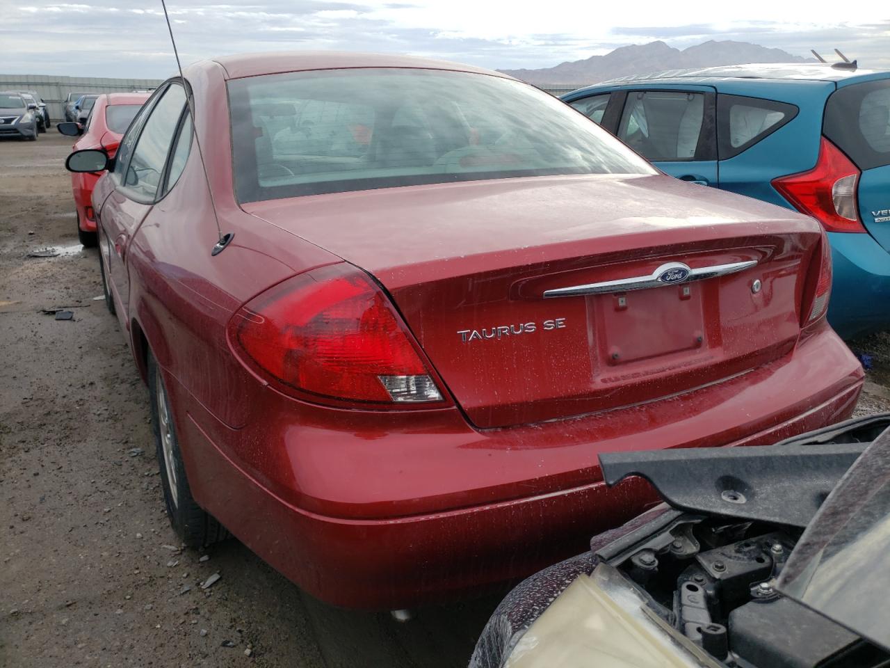 2000 Ford Taurus Sel VIN: 1FAFP56S5YA117127 Lot: 84476935