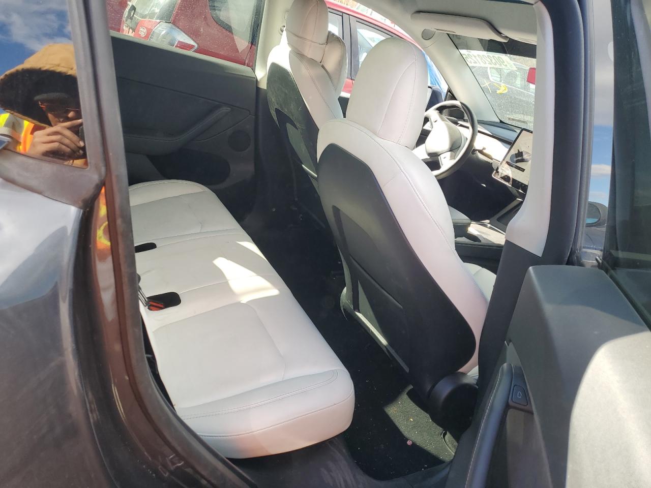 2022 Tesla Model Y VIN: 7SAYGDEF3NF538724 Lot: 90328125