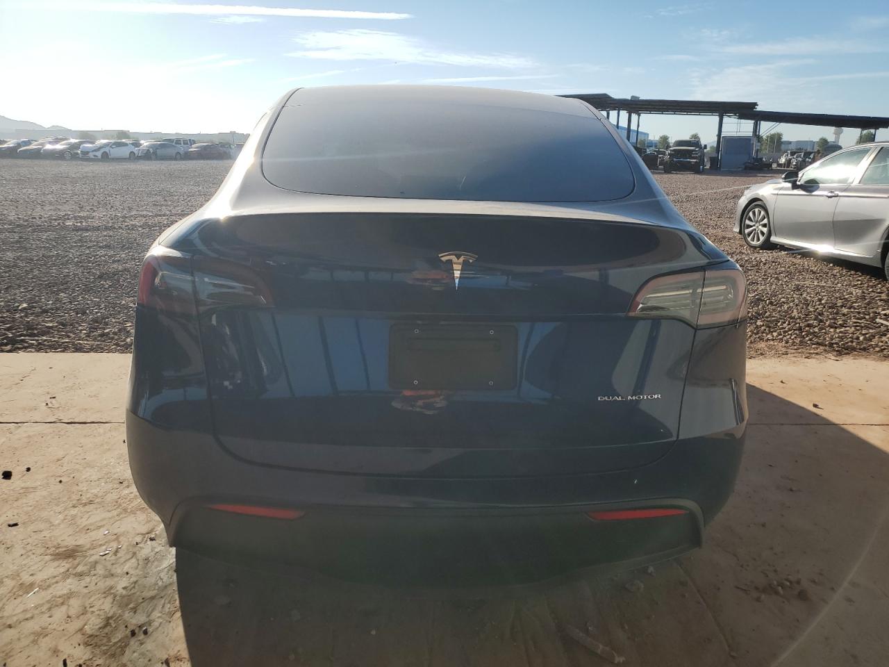 2022 Tesla Model Y VIN: 7SAYGDEE1NF508614 Lot: 92357475
