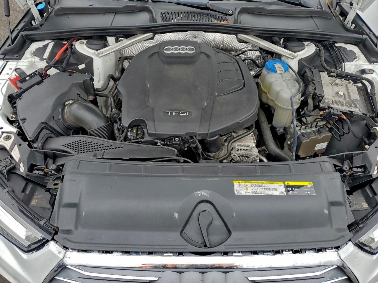 2017 Audi A4 Prestige VIN: WAUFNAF44HN022266 Lot: 93991205