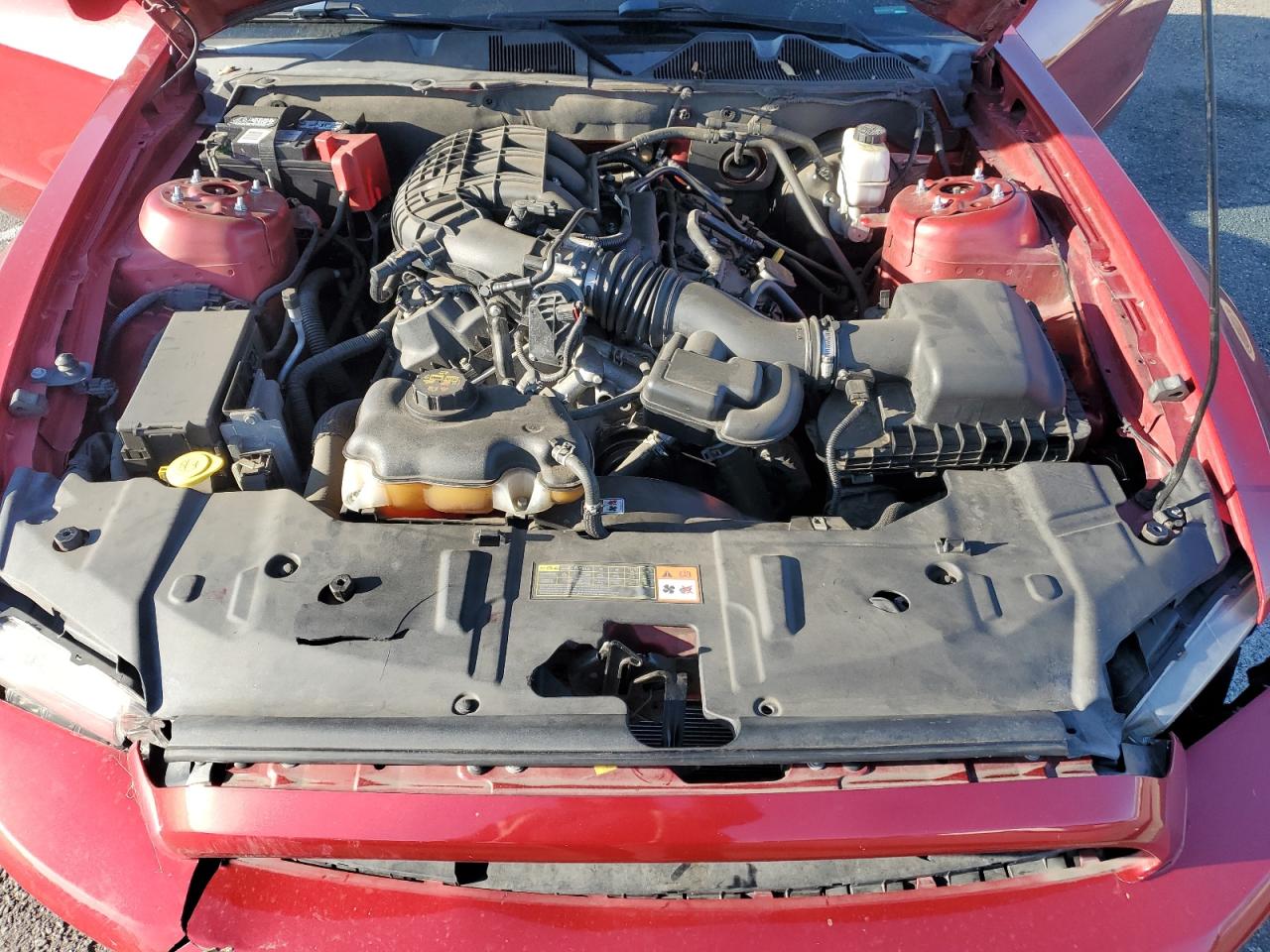 2013 Ford Mustang VIN: 1ZVBP8AM2D5246512 Lot: 93641875