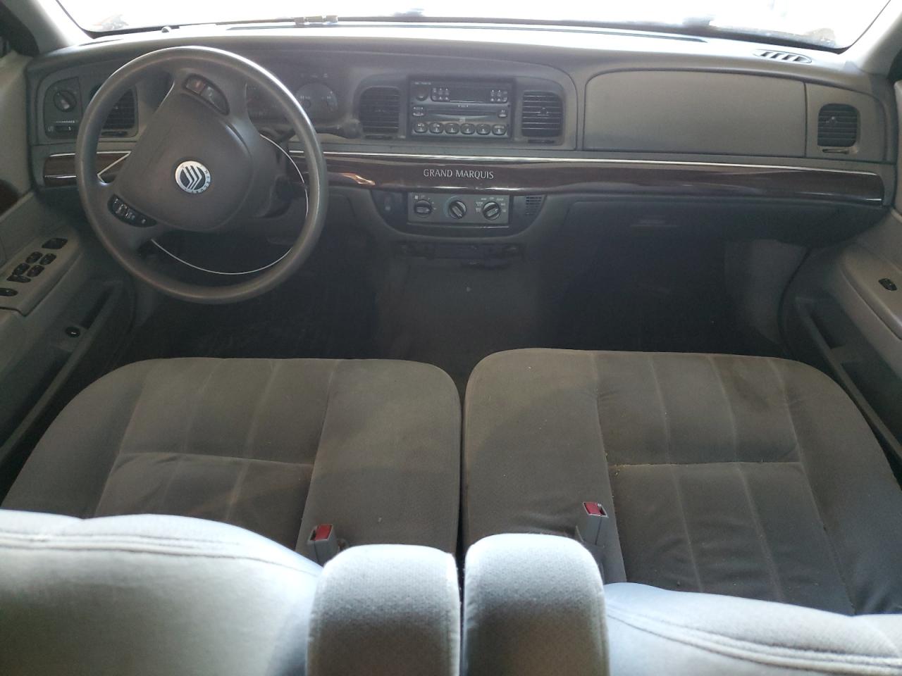 2004 Mercury Grand Marquis Gs VIN: 2MEFM74W74X623434 Lot: 92672305