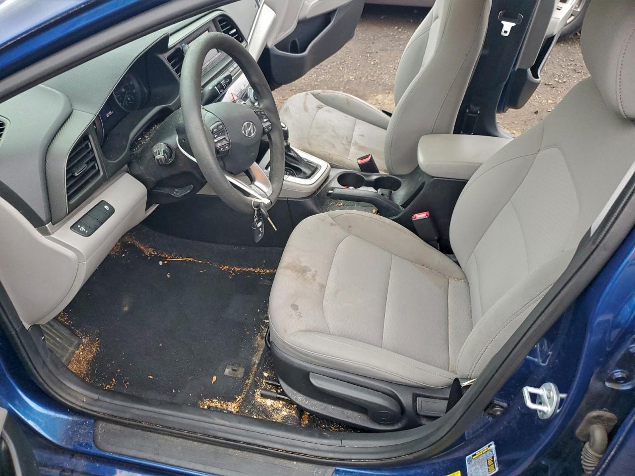 2019 Hyundai Elantra Se VIN: 5NPD74LF5KH456375 Lot: 93733275