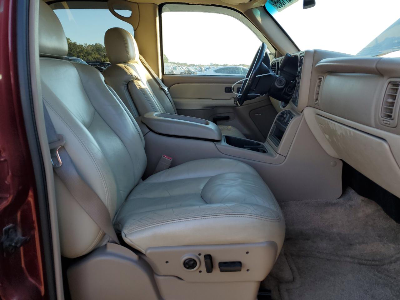 2003 Chevrolet Tahoe C1500 VIN: 1GNEC13Z53J311166 Lot: 92271365