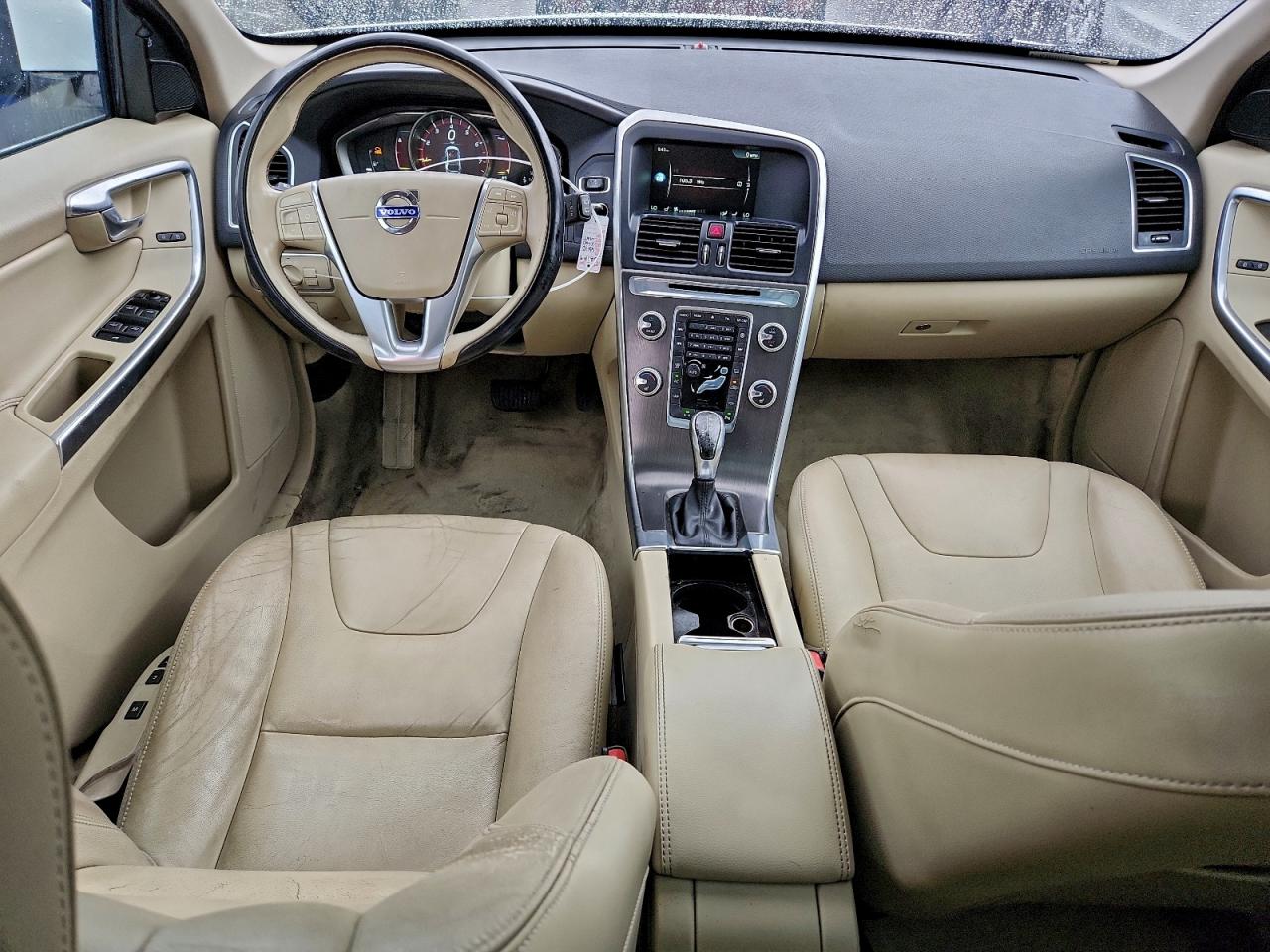 2015 Volvo Xc60 T5 Premier VIN: YV440MDK0F2759424 Lot: 93970705