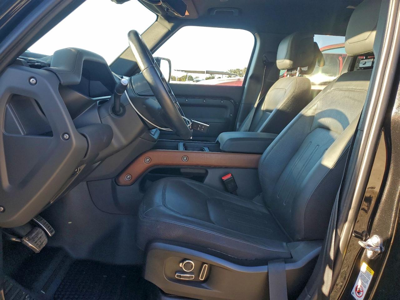 2023 Land Rover Defender 130 X VIN: SALEXFEU1P2225521 Lot: 94067585