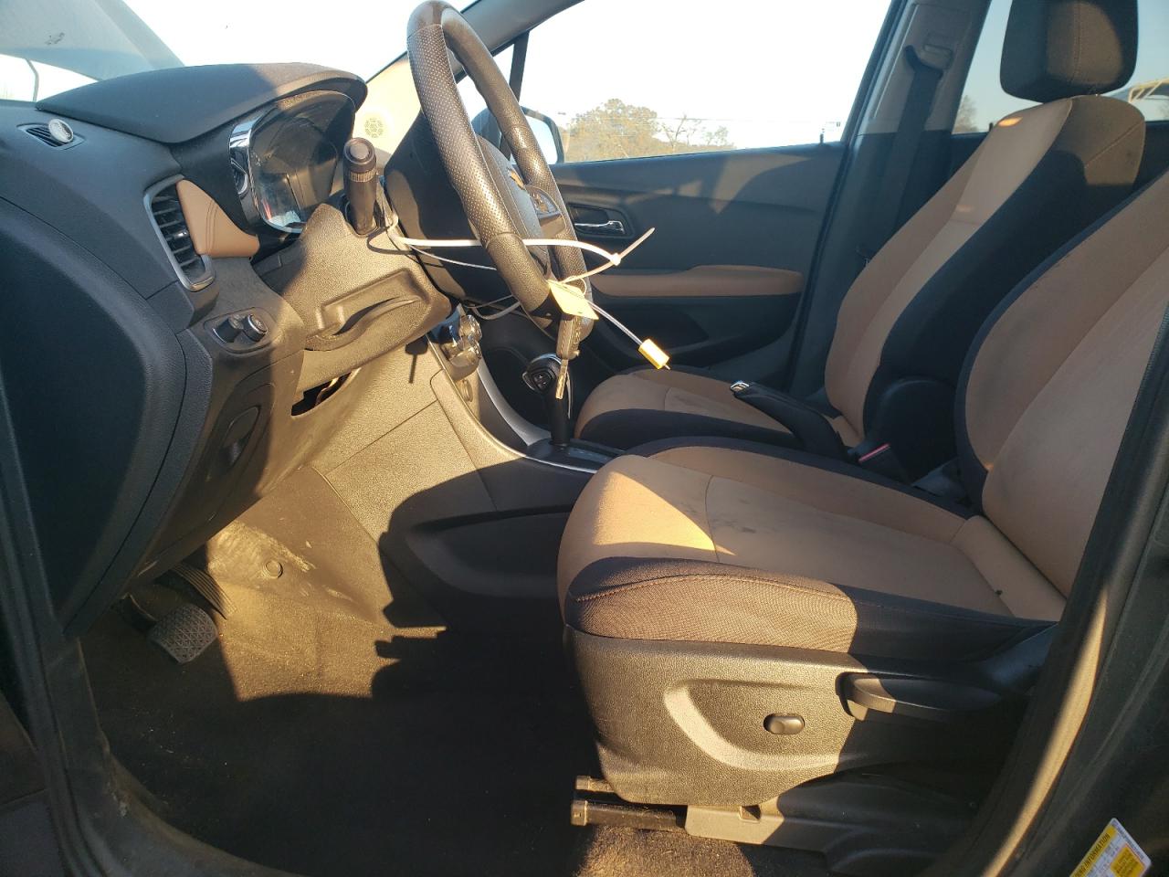 2018 Chevrolet Trax 1Lt VIN: 3GNCJPSB0JL214578 Lot: 93006135