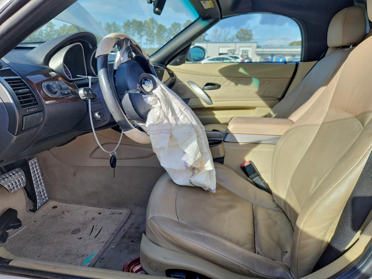 2004 BMW Z4 3.0 VIN: 4USBT53544LU06477 Lot: 94242685