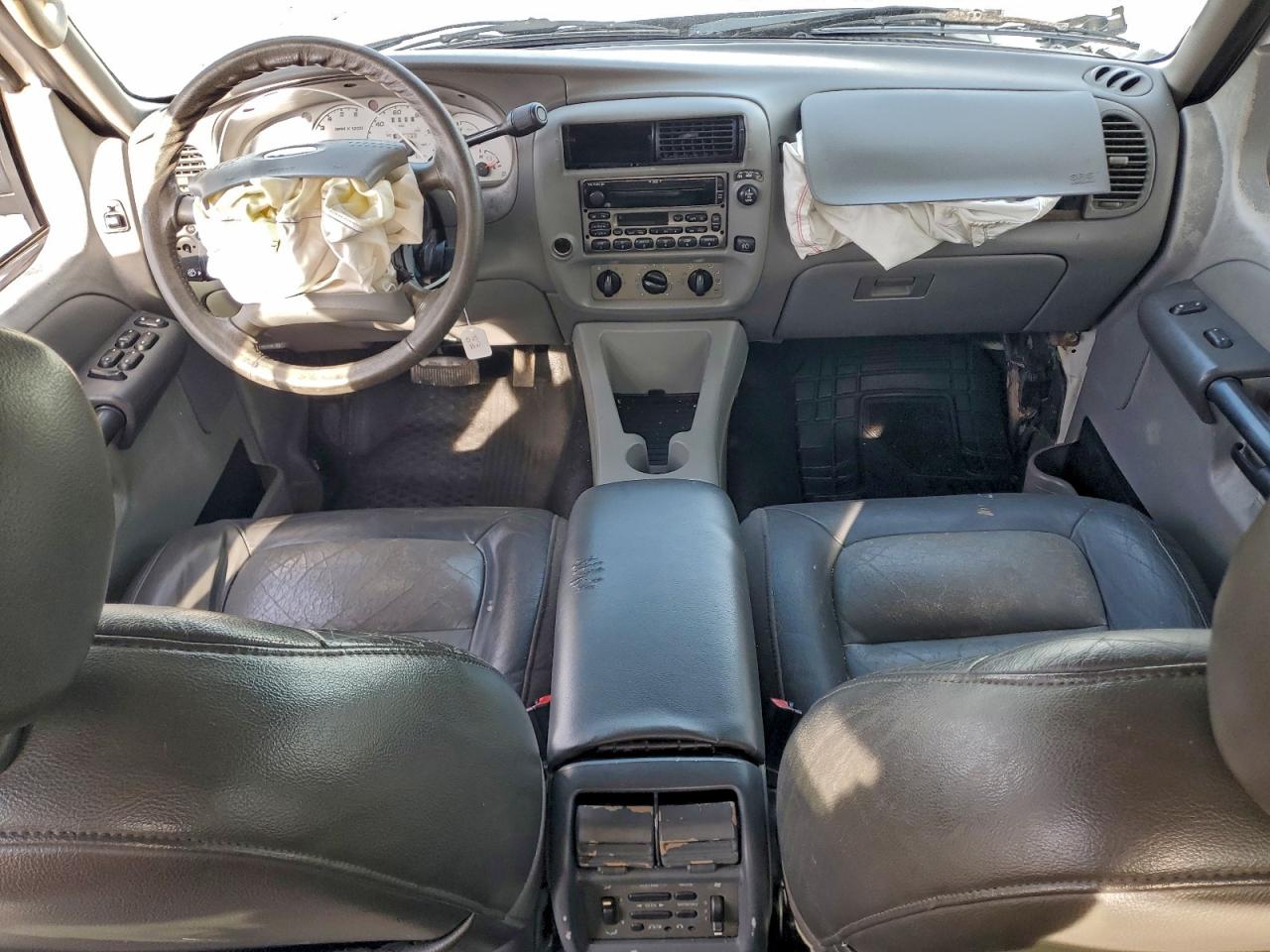 2003 Ford Explorer Sport Trac VIN: 1FMZU67E13UA32366 Lot: 94493695