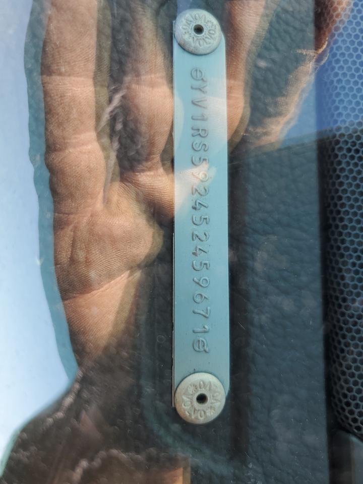 2005 Volvo S60 2.5T VIN: YV1RS592452459671 Lot: 91822815