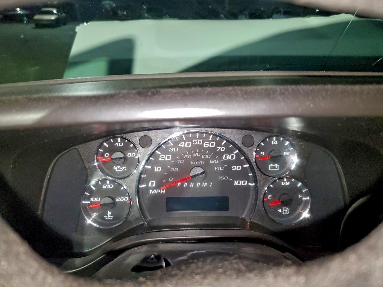 2014 Chevrolet Express G2 VIN: 914120 Lot: 95017005