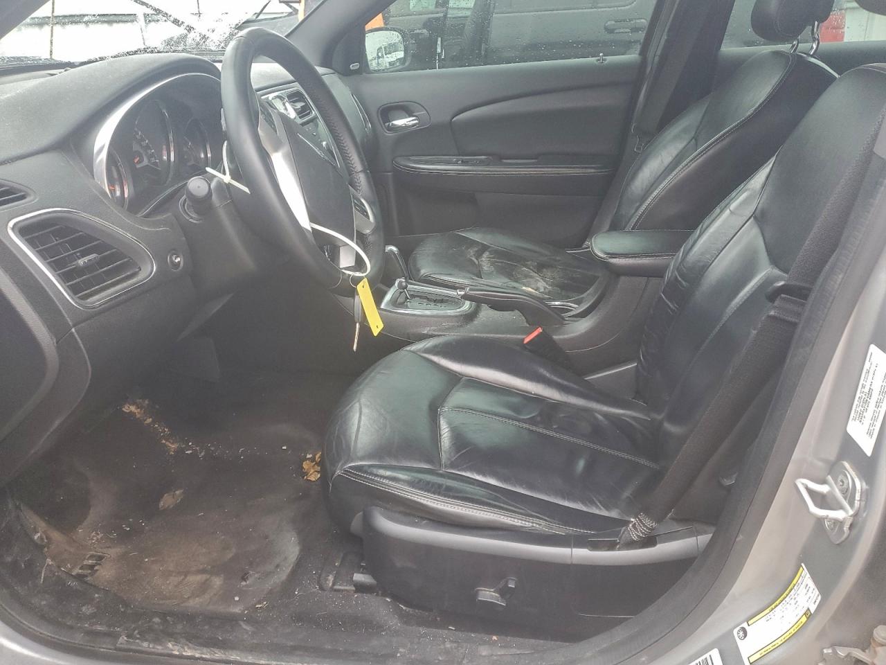 2013 Chrysler 200 Limited VIN: 1C3CCBCG8DN612193 Lot: 94071055