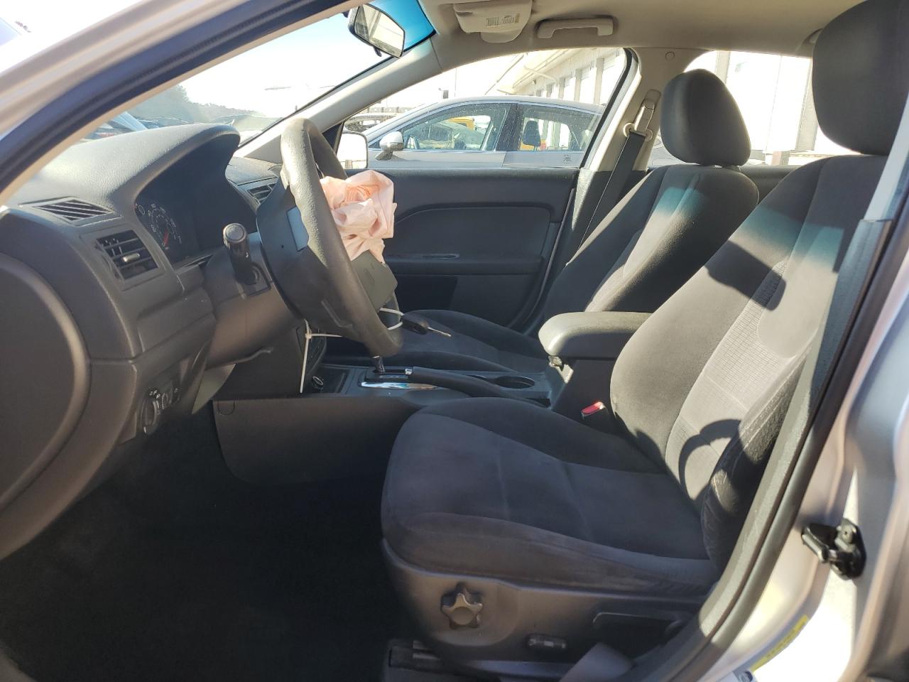 2009 Ford Fusion Se VIN: 3FAHP07Z89R136950 Lot: 92626535