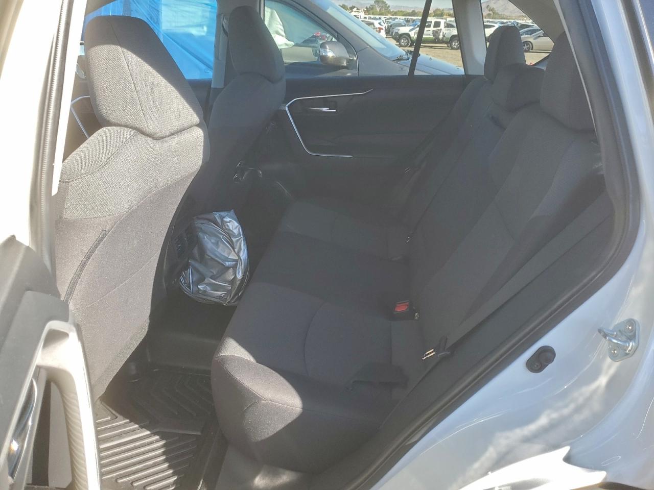 2022 Toyota Rav4 Xle VIN: 2T3W1RFV1NC174856 Lot: 94547355