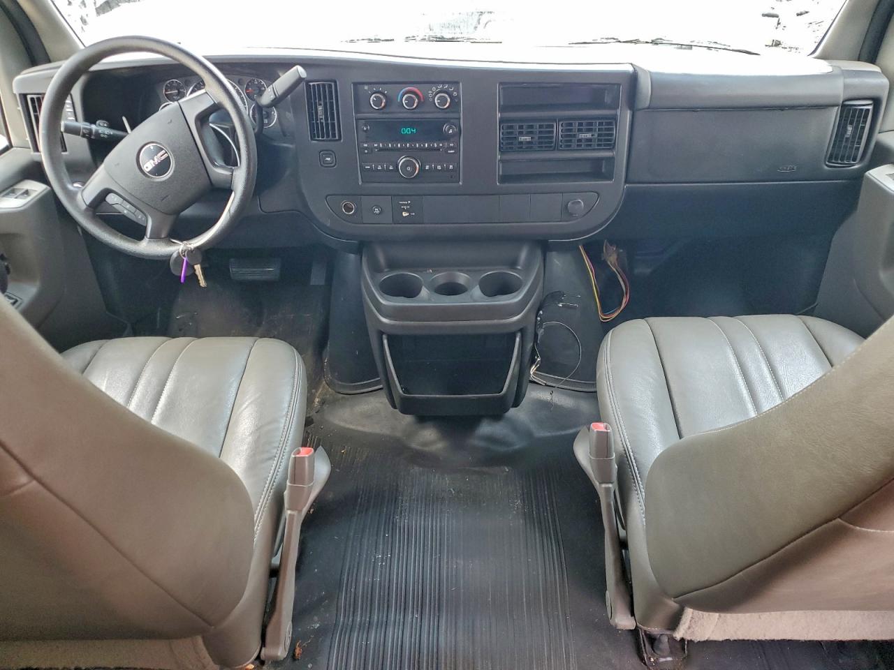 2010 GMC Savana G3500 Ls VIN: 1GJ2GZDG1A1184224 Lot: 91743165