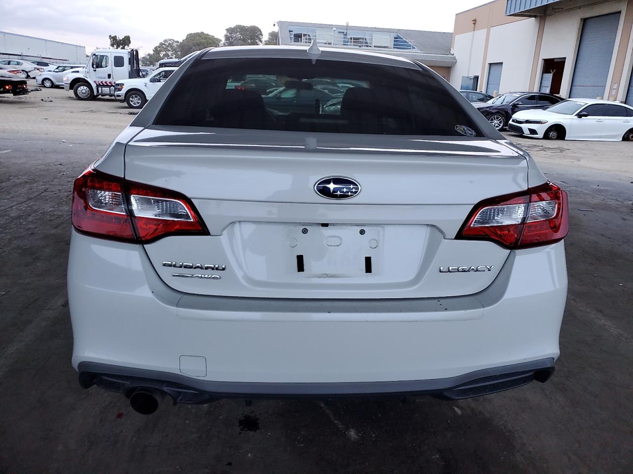 2018 Subaru Legacy 2.5I Premium VIN: 4S3BNAC66J3025825 Lot: 93898425