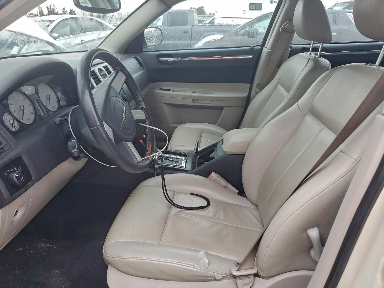 2005 Chrysler 300 Touring VIN: 2C3JK53G45H624816 Lot: 93780245