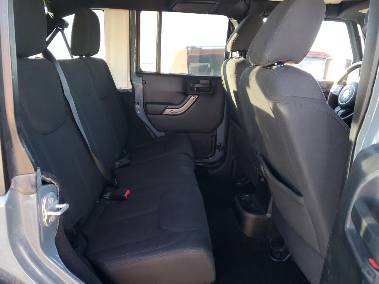 2015 Jeep Wrangler Unlimited Sport VIN: 1C4BJWDG9FL652669 Lot: 93377555