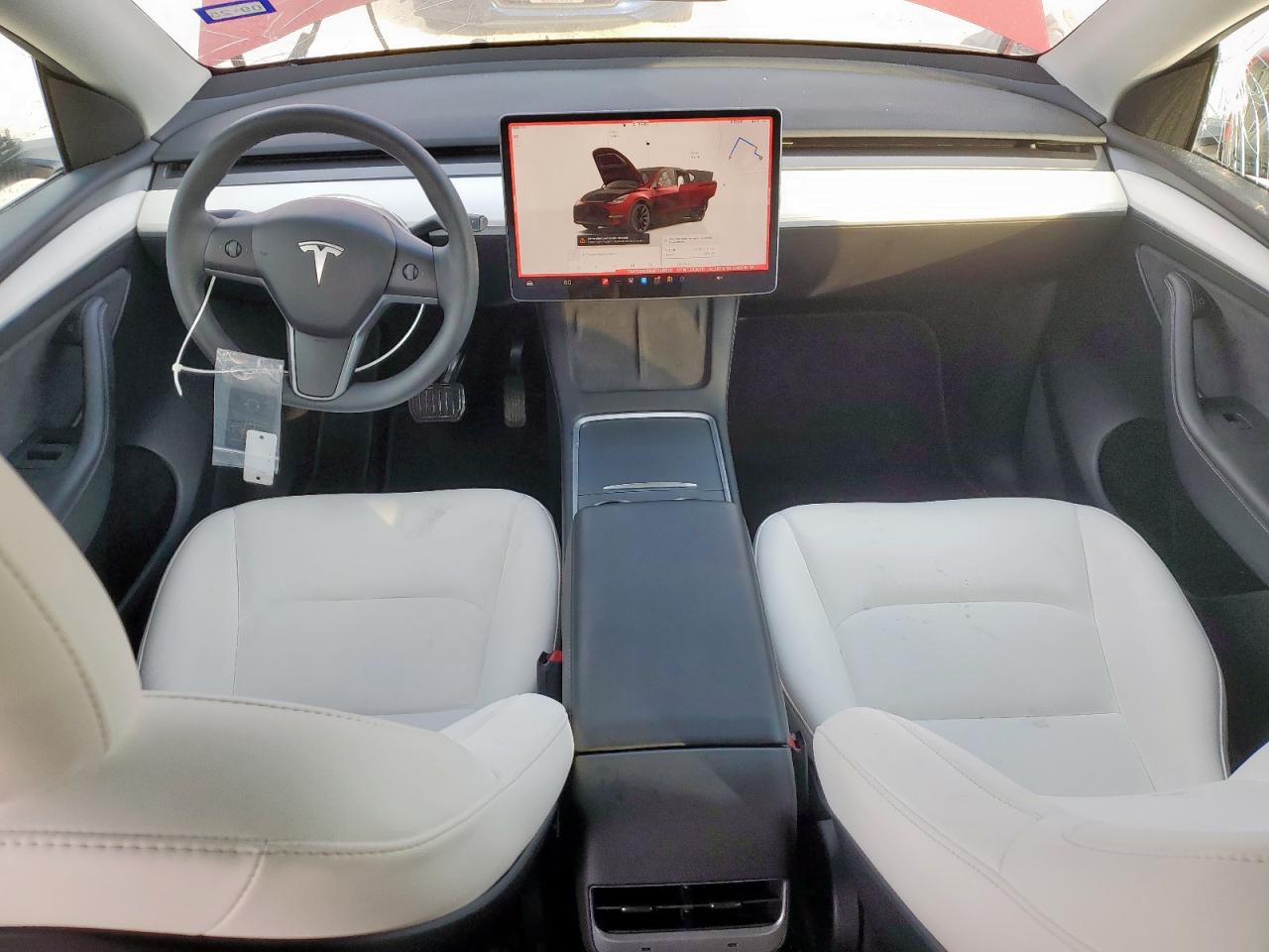 2022 Tesla Model Y VIN: 7SAYGDEE9NF548990 Lot: 93499255