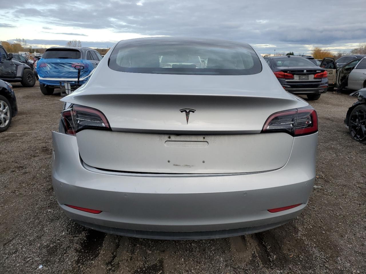2018 Tesla Model 3 VIN: 5YJ3E1EA2JF095735 Lot: 85682985