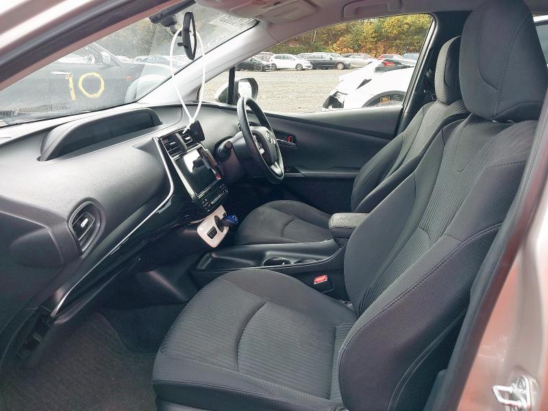 2016 TOYOTA PRIUS HYBRID 