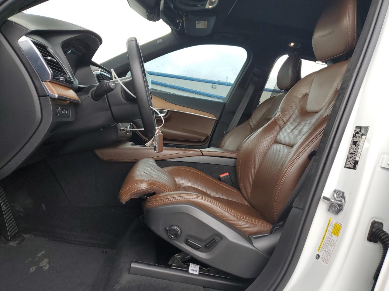 2018 Volvo Xc90 T8 VIN: YV4BR0PL5J1323810 Lot: 93036365