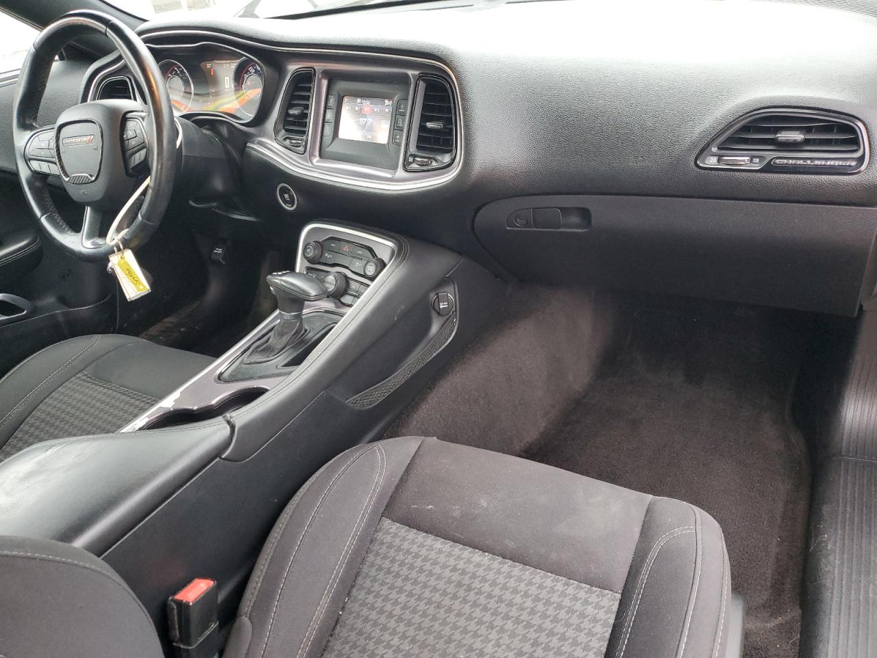 2015 Dodge Challenger Sxt VIN: 2C3CDZAGXFH744635 Lot: 91273485