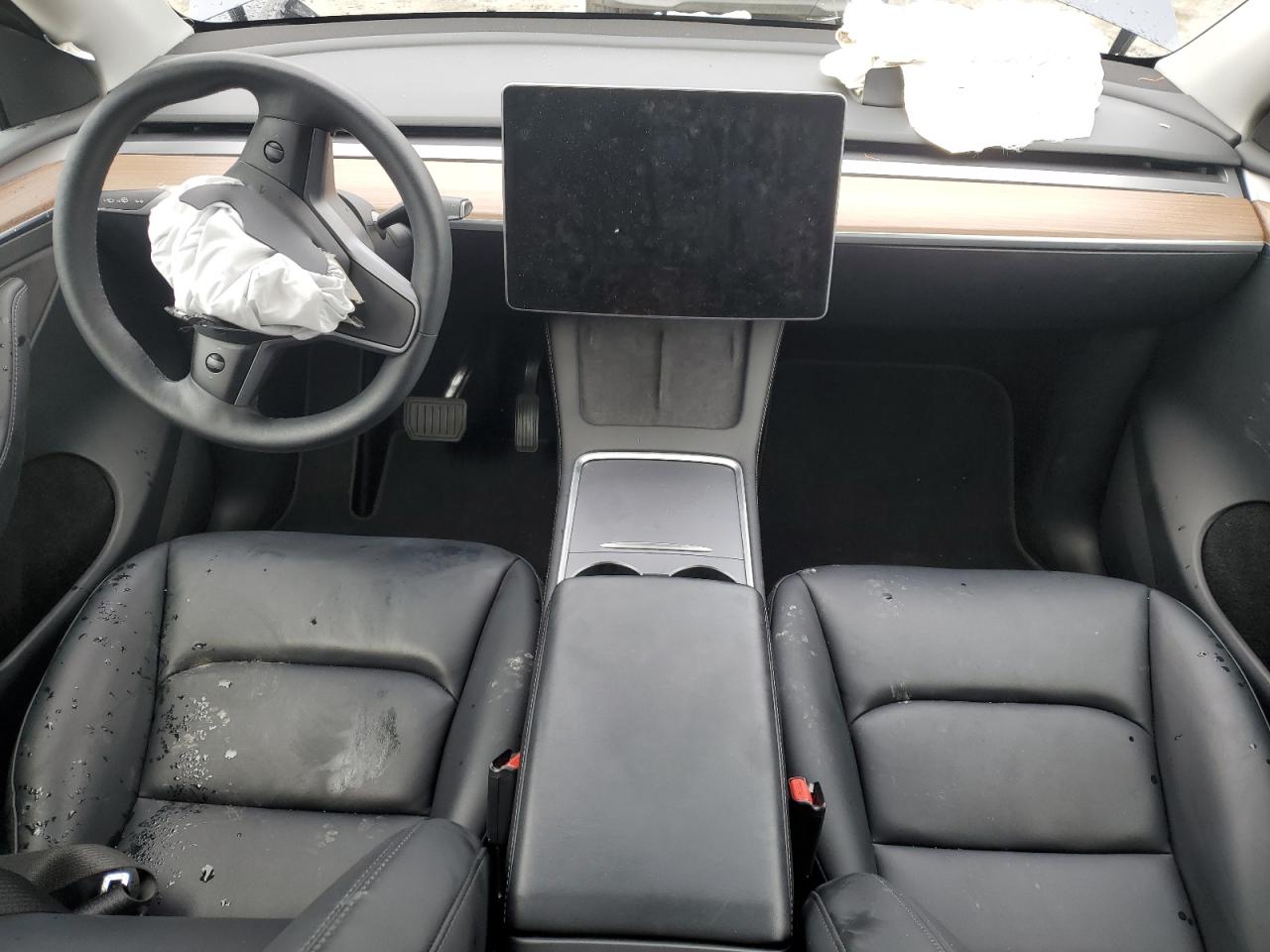 2023 Tesla Model Y VIN: 7SAYGDED0PF945725 Lot: 93749315