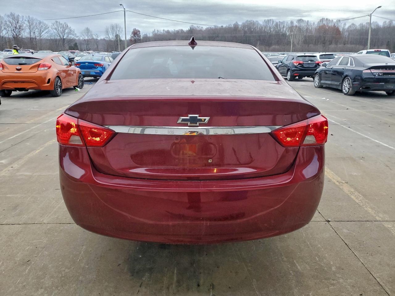 2017 Chevrolet Impala Lt VIN: 2G1105SA2H9131870 Lot: 92619555