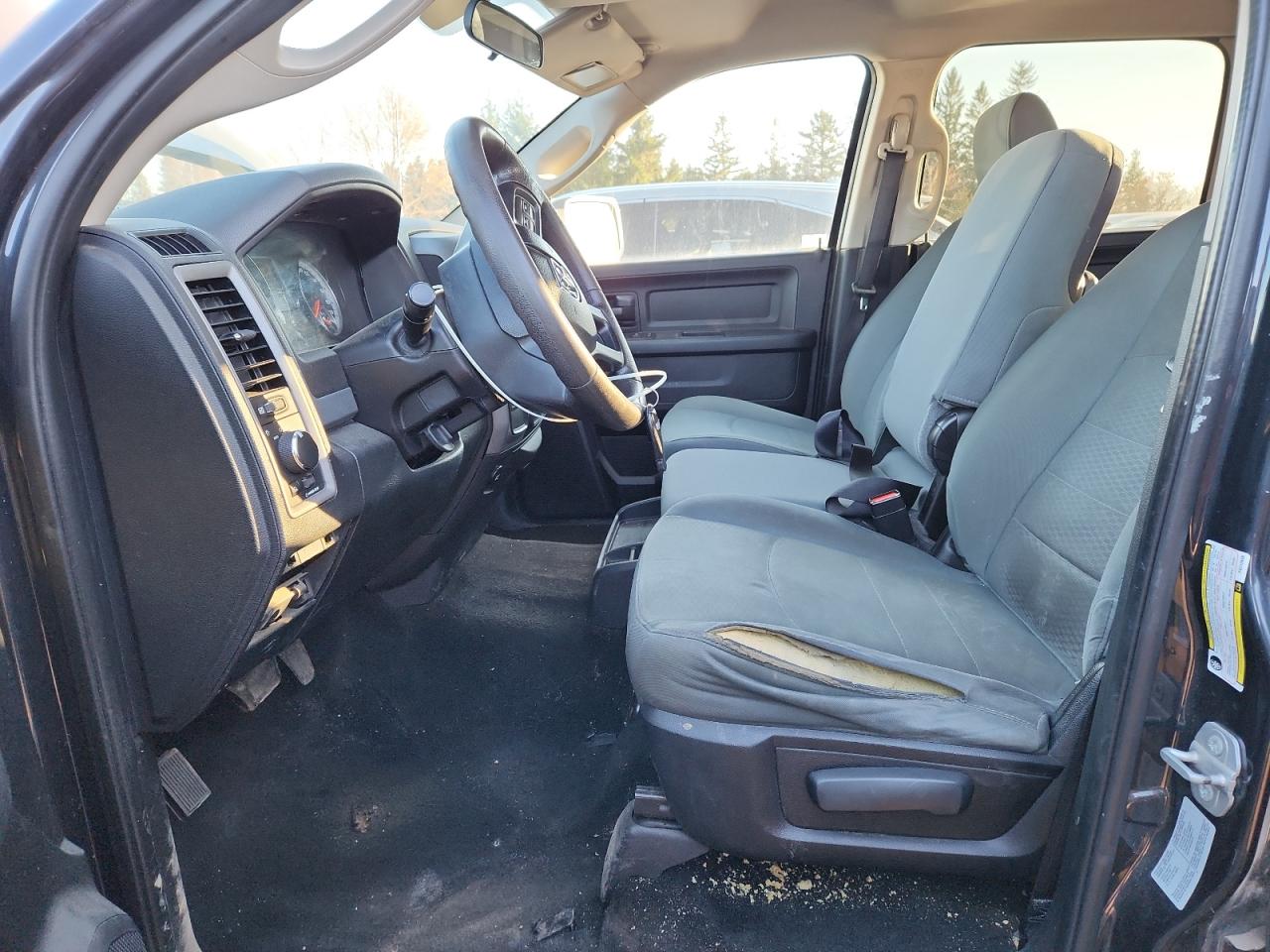 2015 Ram 1500 St VIN: 3C6RR7KT6FG712649 Lot: 90796775