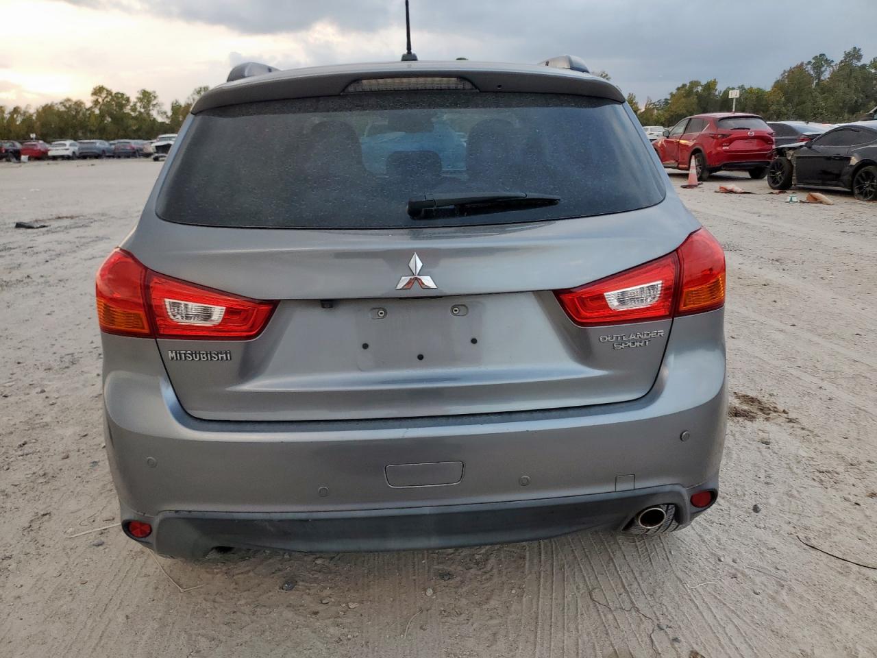 2015 Mitsubishi Outlander Sport Se VIN: 4A4AP4AUXFE043547 Lot: 92611665